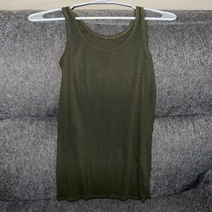 A new day SCOOP NECK TANK